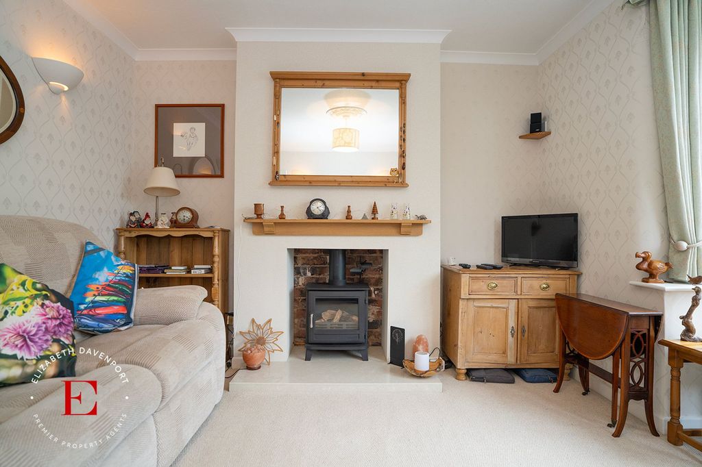 Property photo 3 of 23