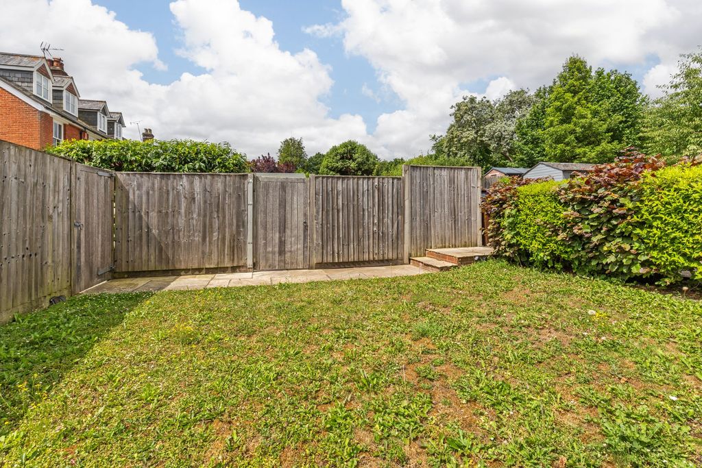 Property photo 3 of 9