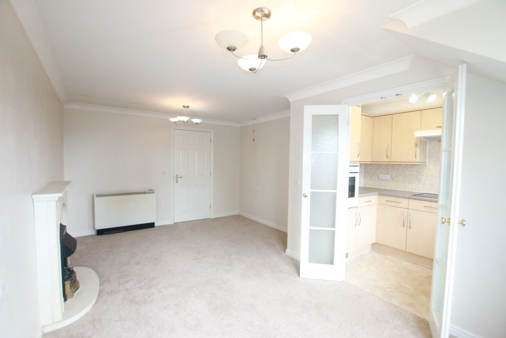 Property photo 2 of 16