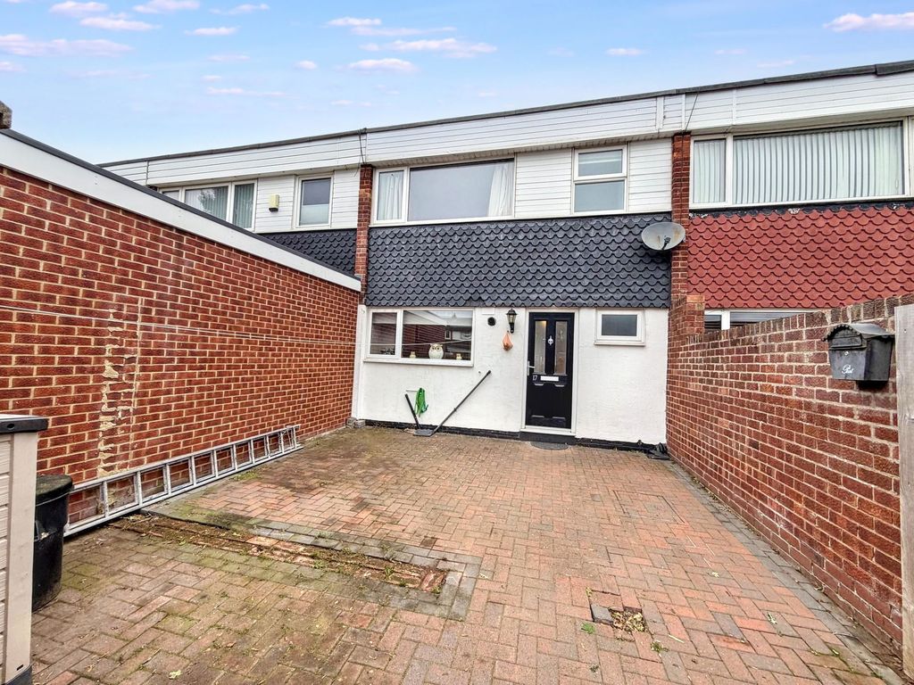 Property photo 1 of 11