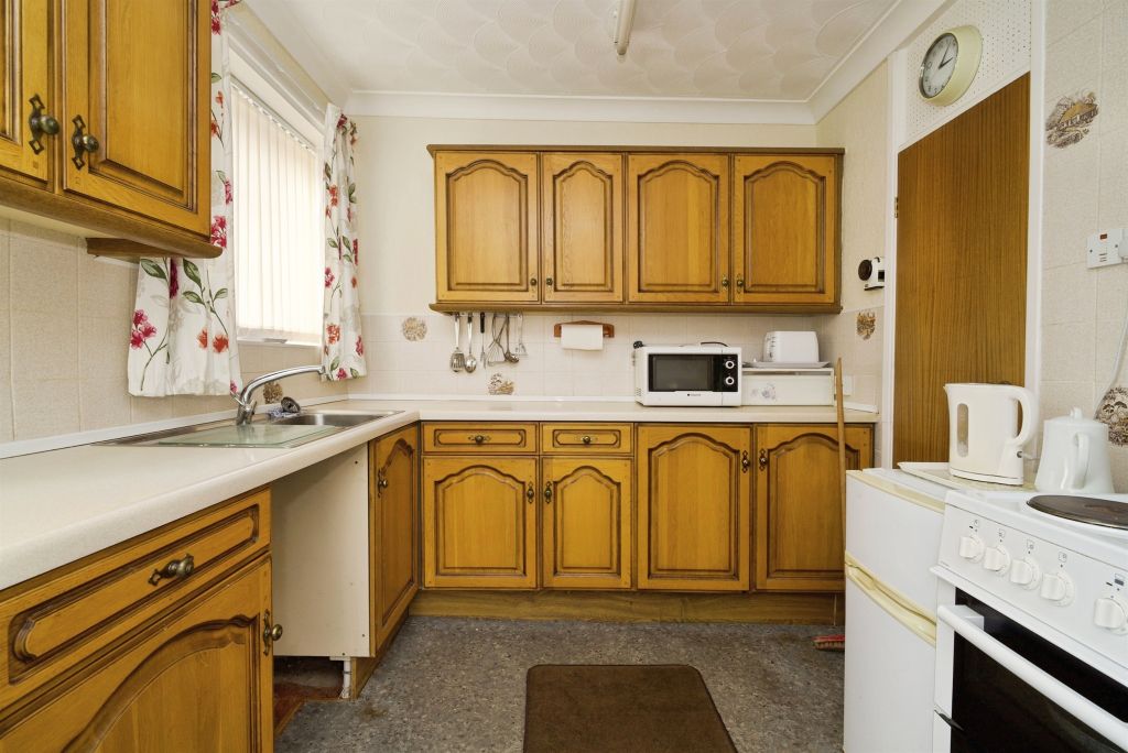 Property photo 2 of 15