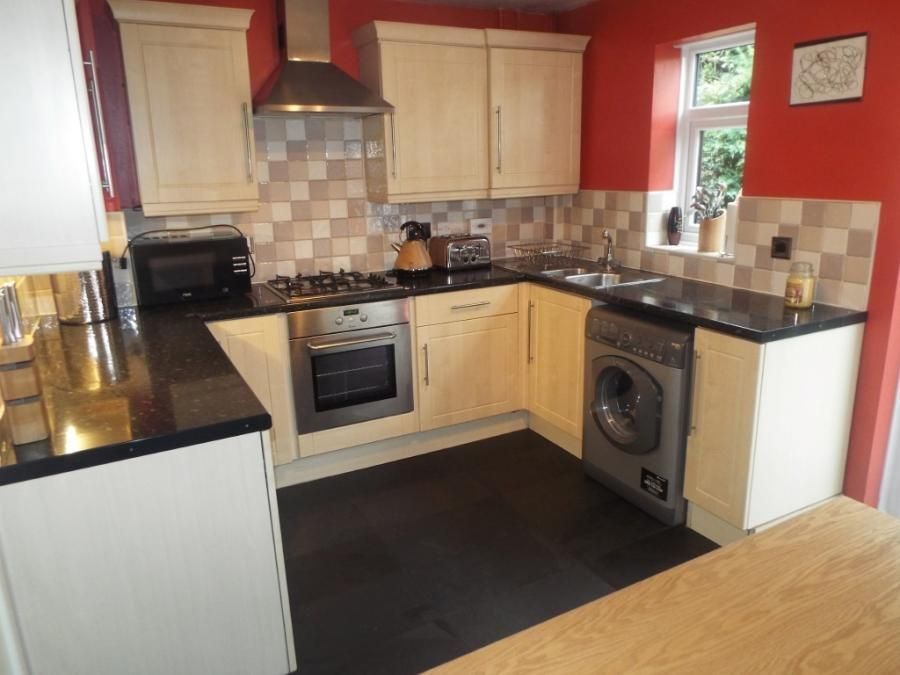 Property photo 2 of 5