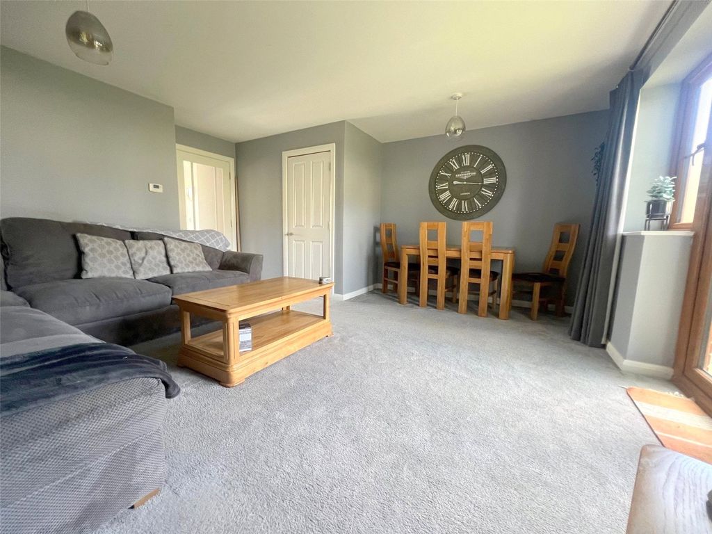 Property photo 3 of 21 Picture No. 31