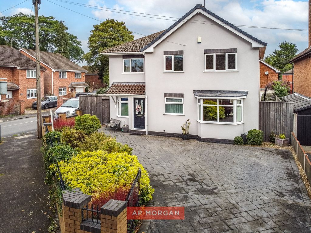 Property photo 1 of 16 Picture No. 02