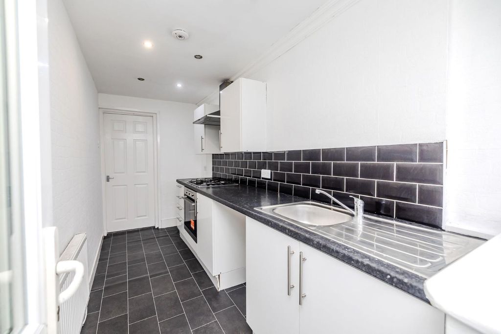 Property photo 3 of 14 Kitchen Alternative View