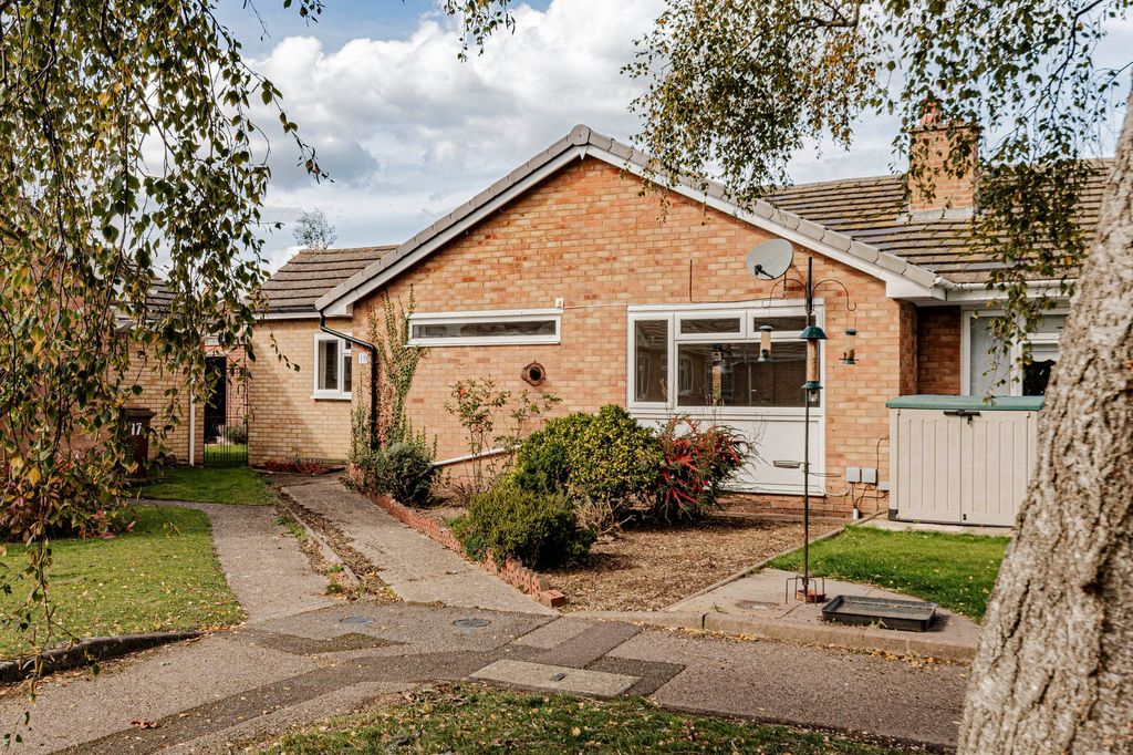 Property photo 1 of 24 Front (1)