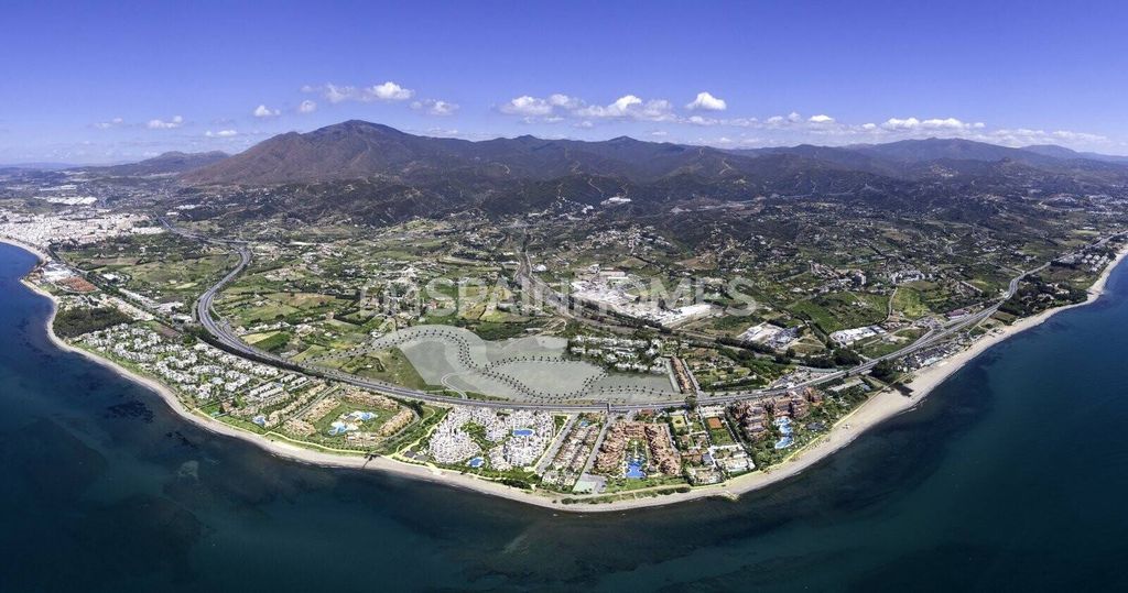 Property photo 3 of 24