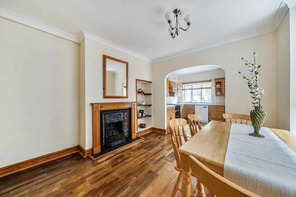 Property photo 2 of 18 1493999-14-6A6213...