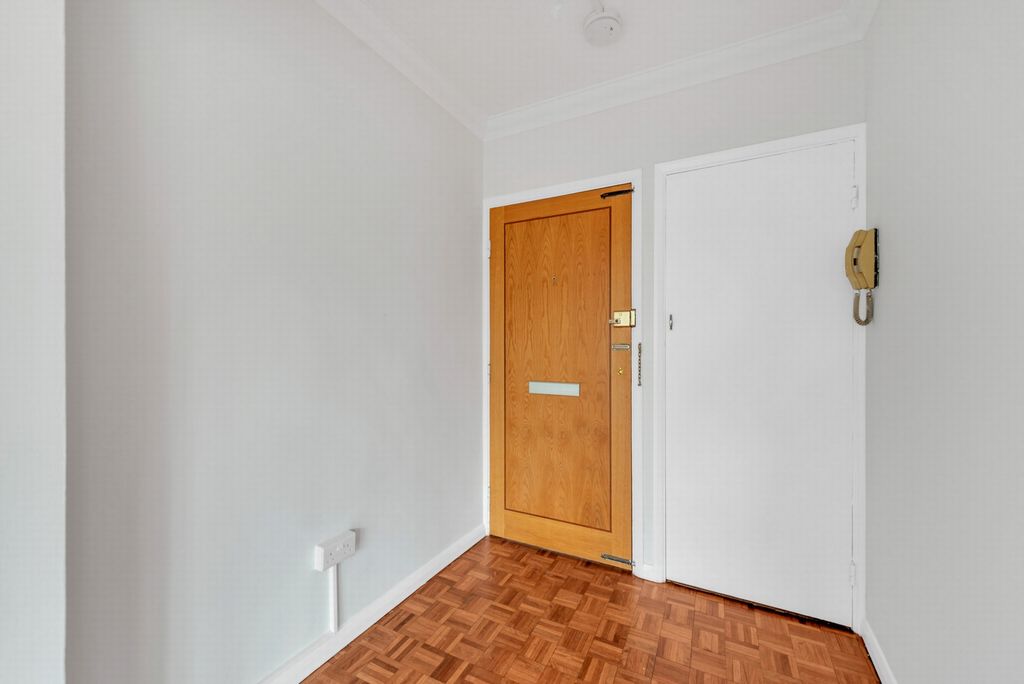 Property photo 2 of 13 Photo 1