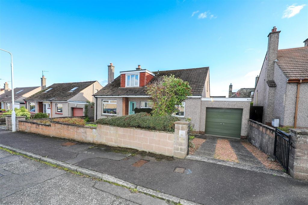 Property photo 2 of 26 B