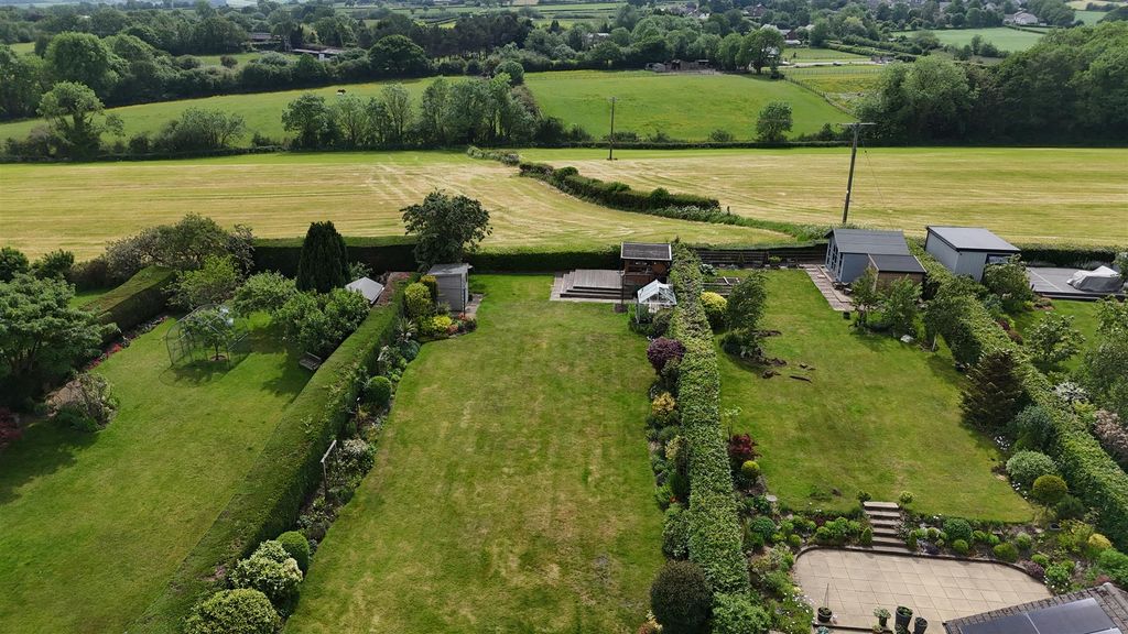 Property photo 3 of 35 Dji_20260528145137_0762_D.Jpg