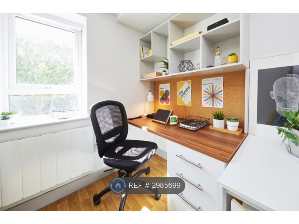 Property photo 2 of 4