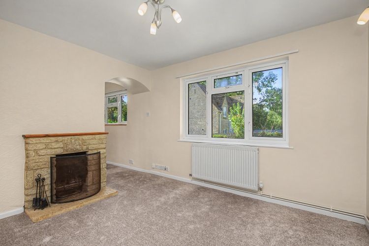 Property photo 2 of 11 340251