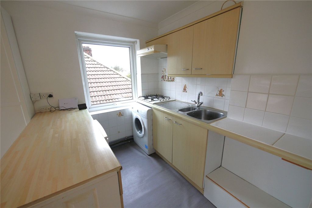 Property photo 3 of 7 Picture No. 10