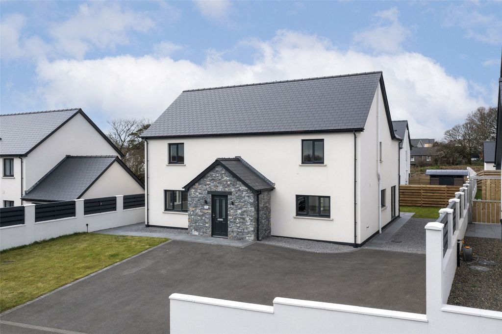 Property photo 1 of 32 Picture No. 06