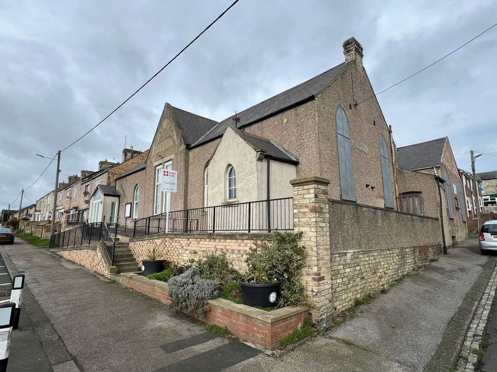 Property photo 2 of 29