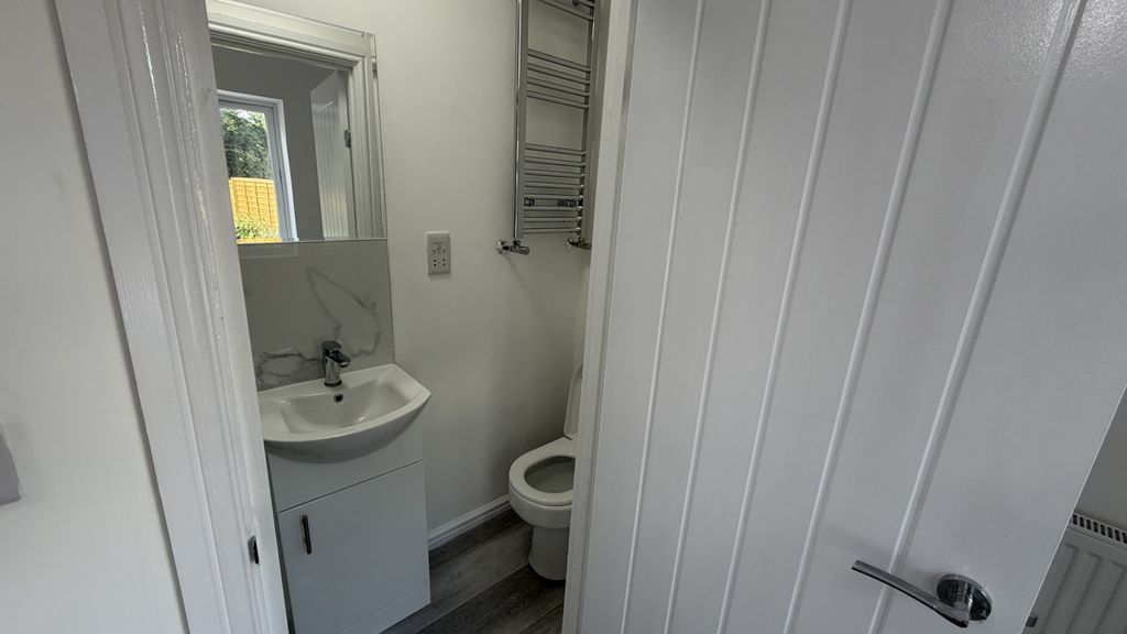 5 bed shared accommodation to rentSpringfield Green, Shrewsbury SY2 photo 5
