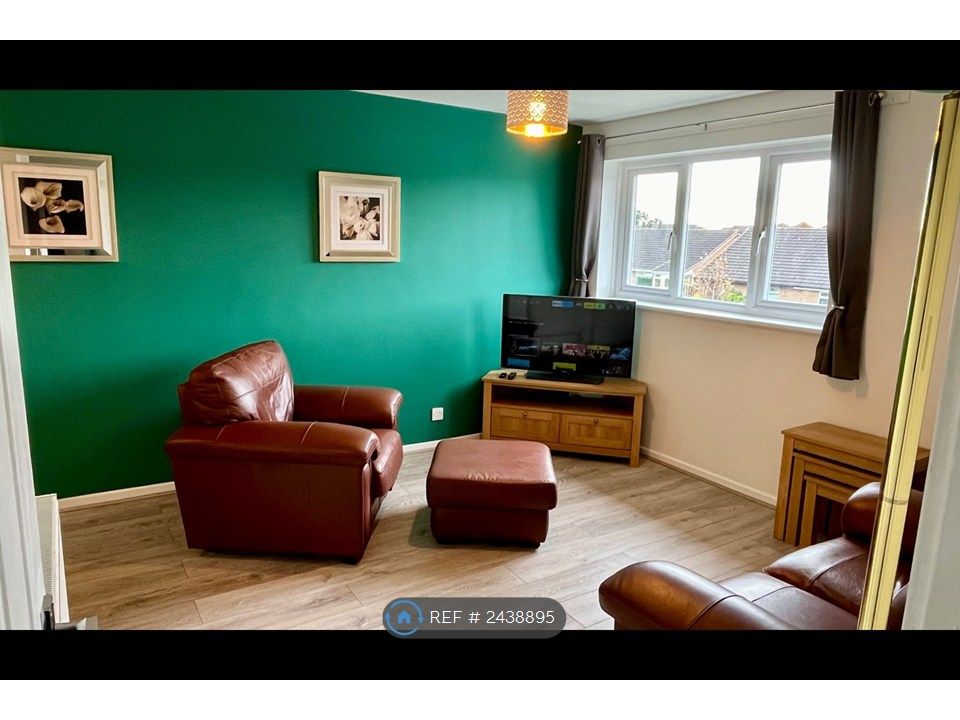 Property photo 2 of 13 Living Room