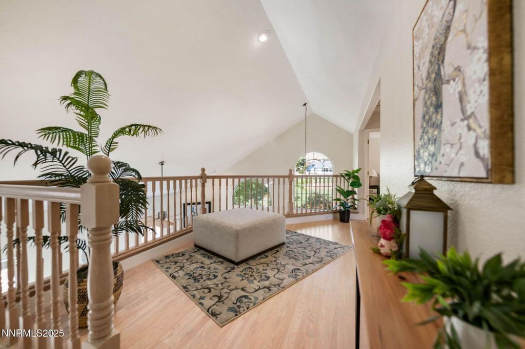 Property photo 2 of 3 <Alttext/>