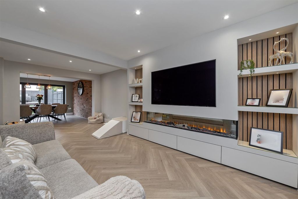 Property photo 2 of 27 80Boundarylane-19.Jpg