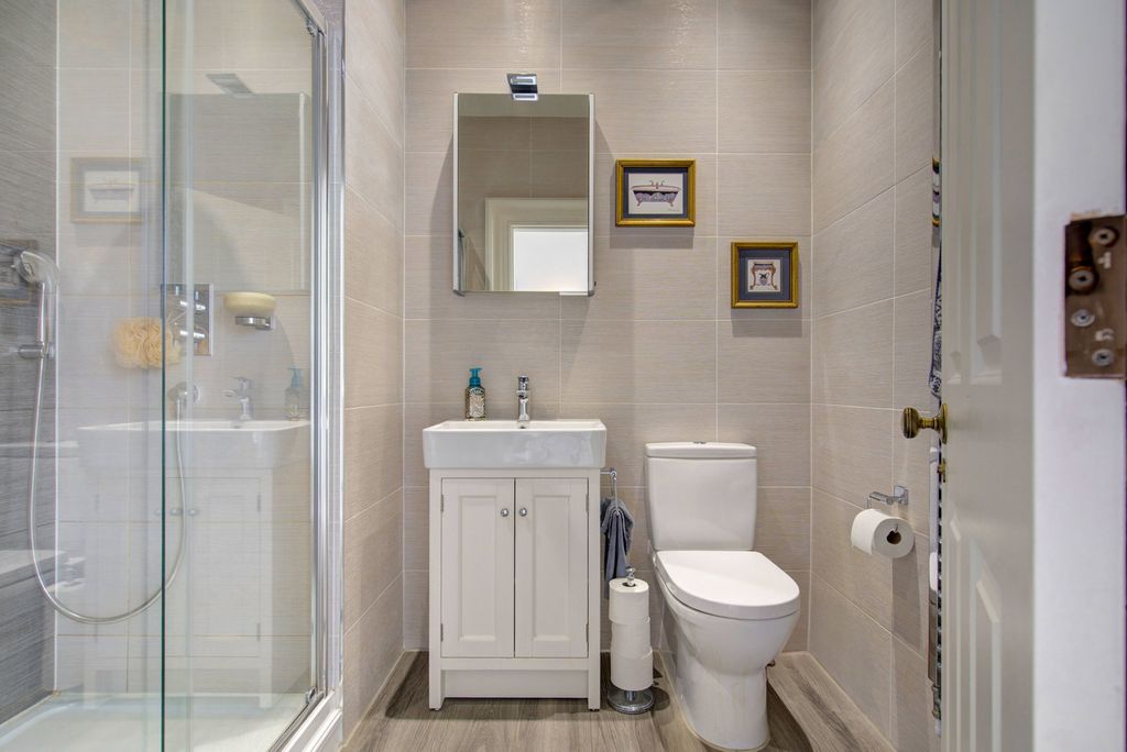 Additional image 11 of 2 bed flat for saleApartment 11, Backford Hall, Blencowe Close, Chester CH1