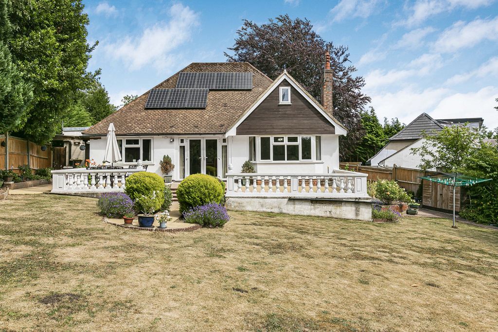 Property photo 1 of 29