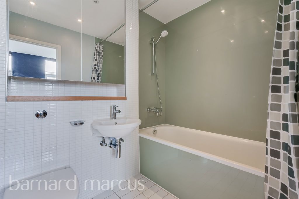 Property photo 3 of 9