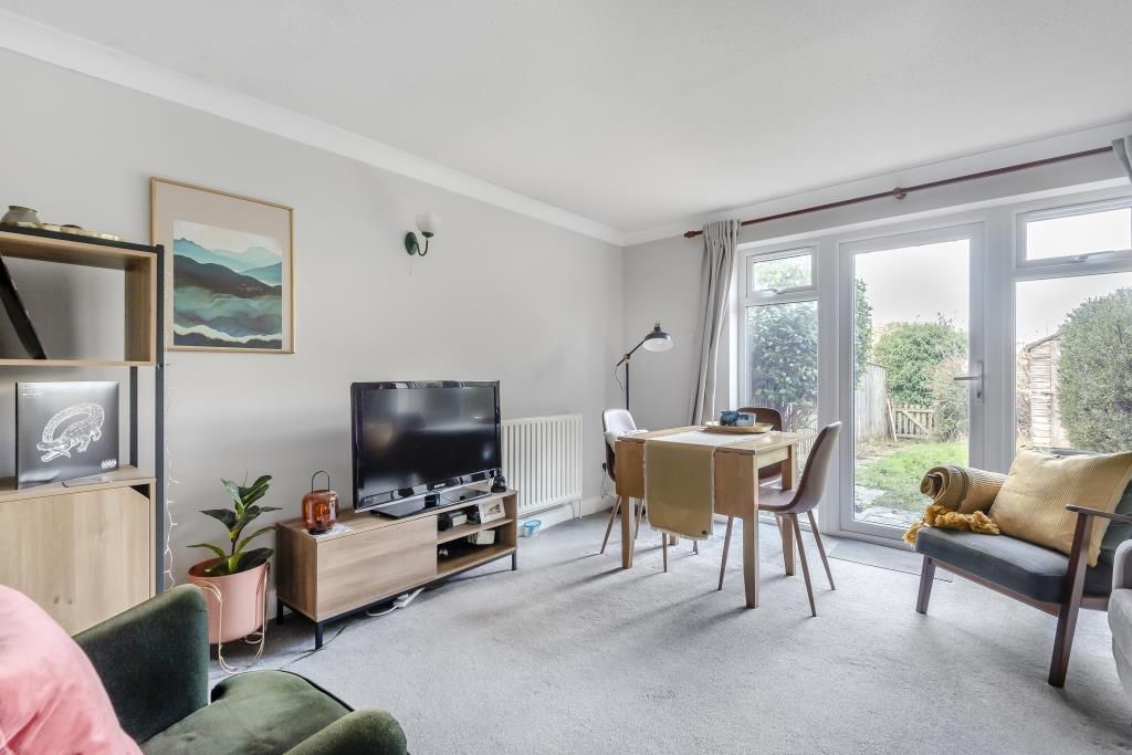 Property photo 3 of 11 Living Area