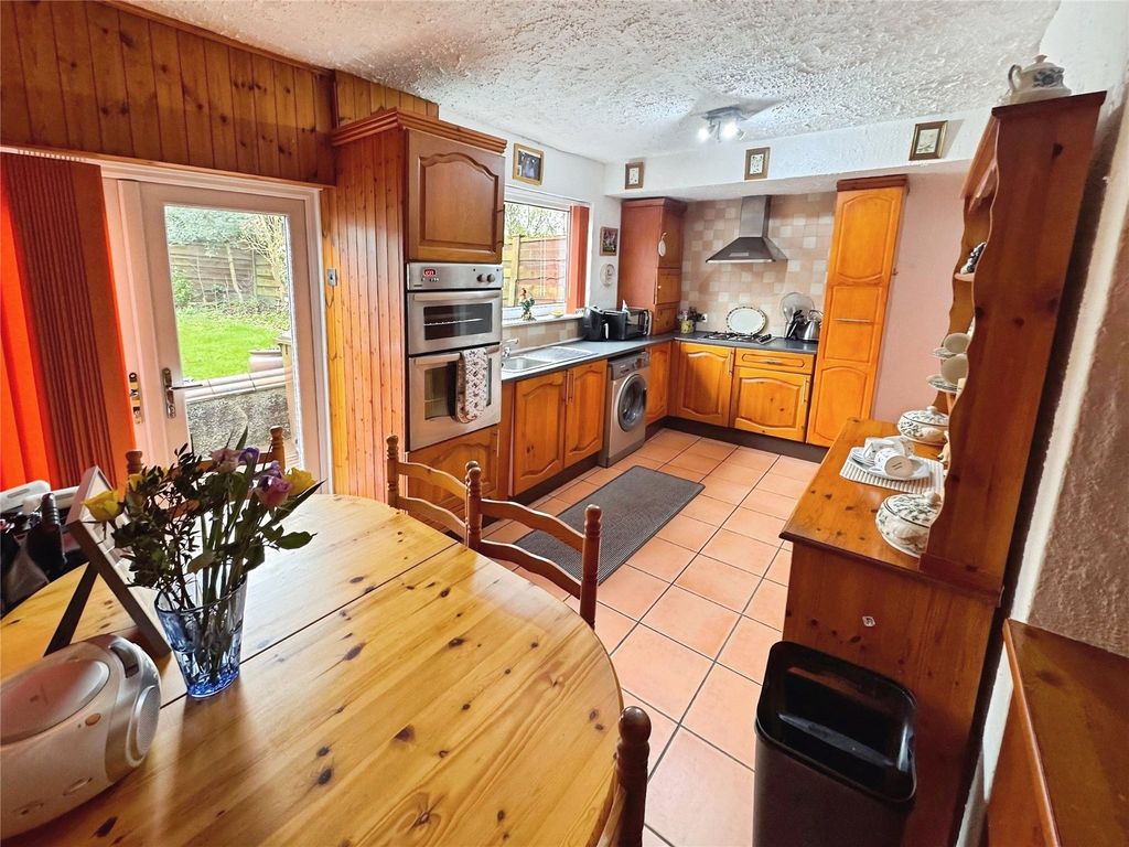 Property photo 3 of 13 Picture No. 05