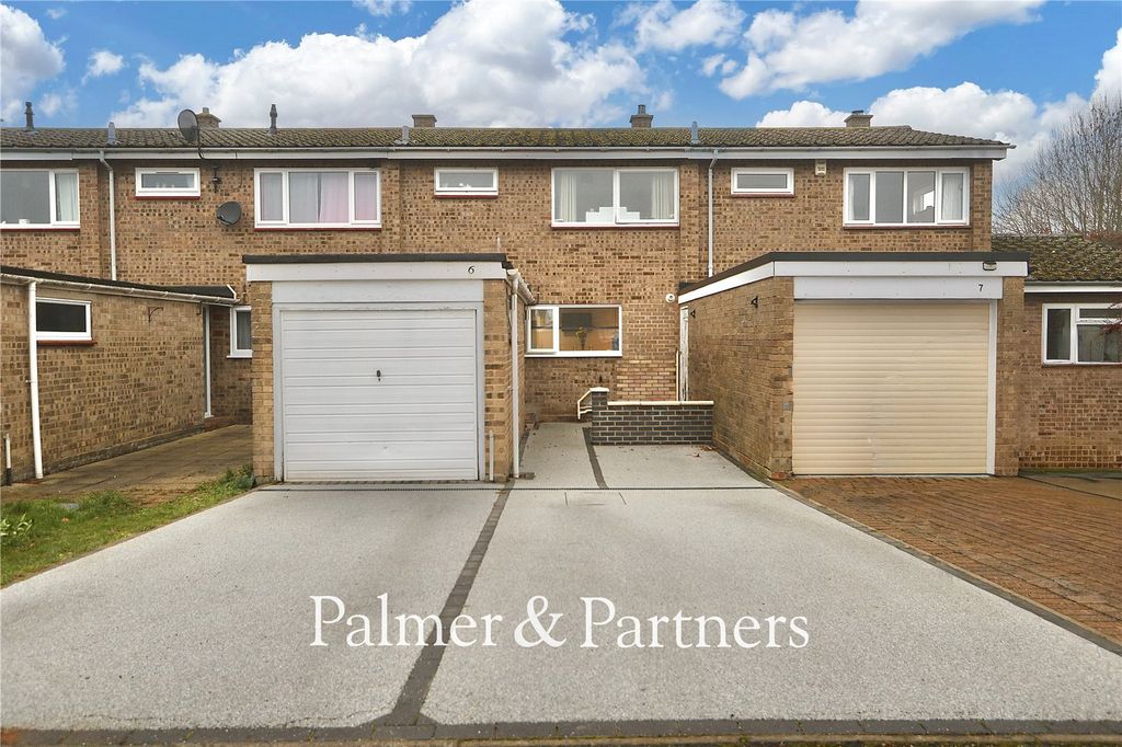 Property photo 1 of 20 Picture No. 05