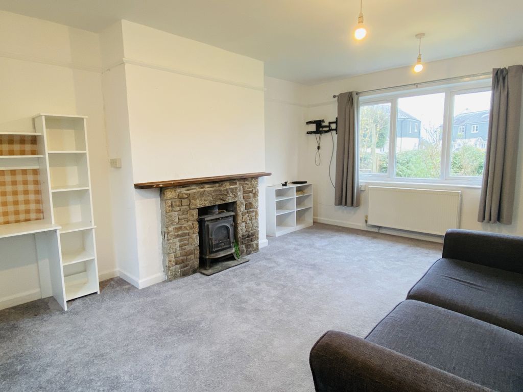 Property photo 2 of 12 Gallery