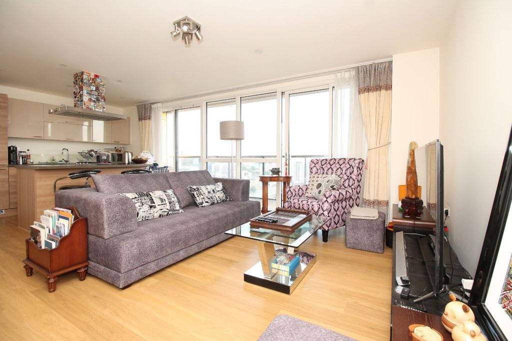 Property photo 2 of 45