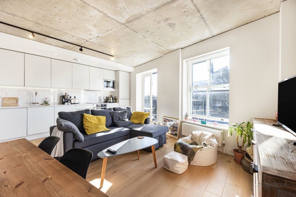 Property photo 2 of 12