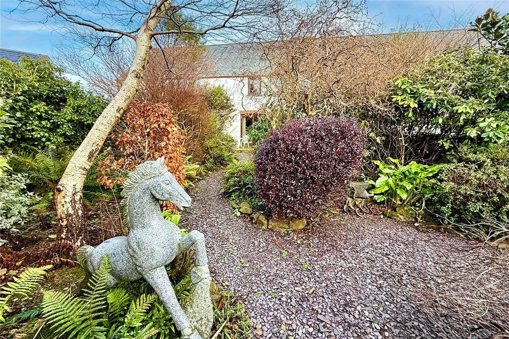 Property photo 2 of 21 Picture No. 39