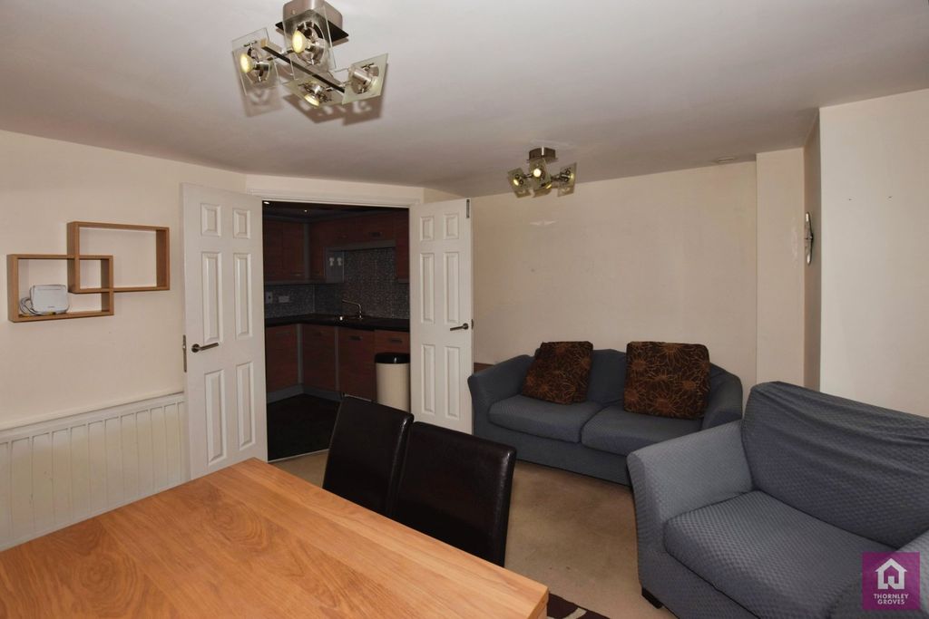 Property photo 3 of 13 Picture No. 26