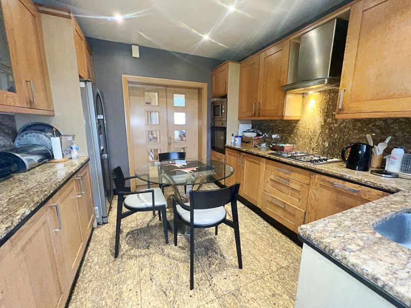 Property photo 3 of 16 Photo 1