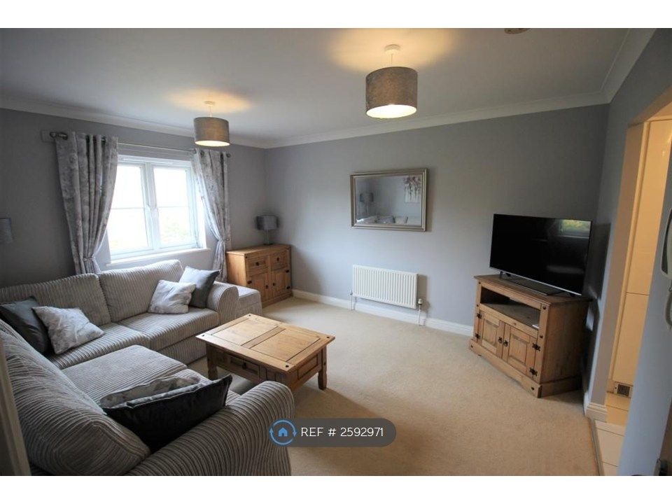 Property photo 2 of 6