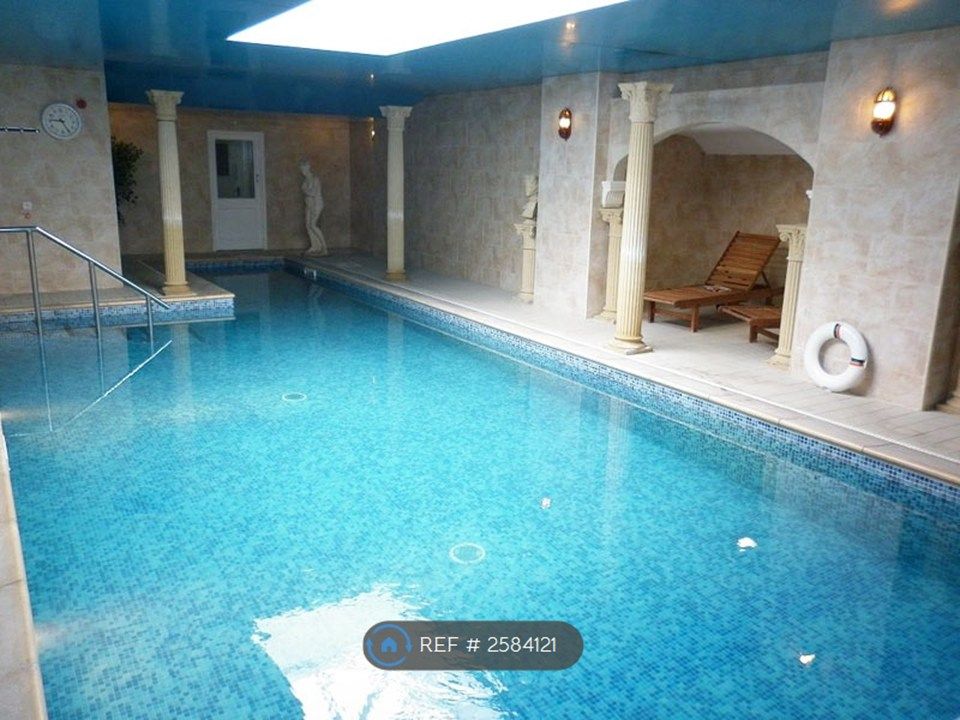 Property photo 1 of 11 Health Club