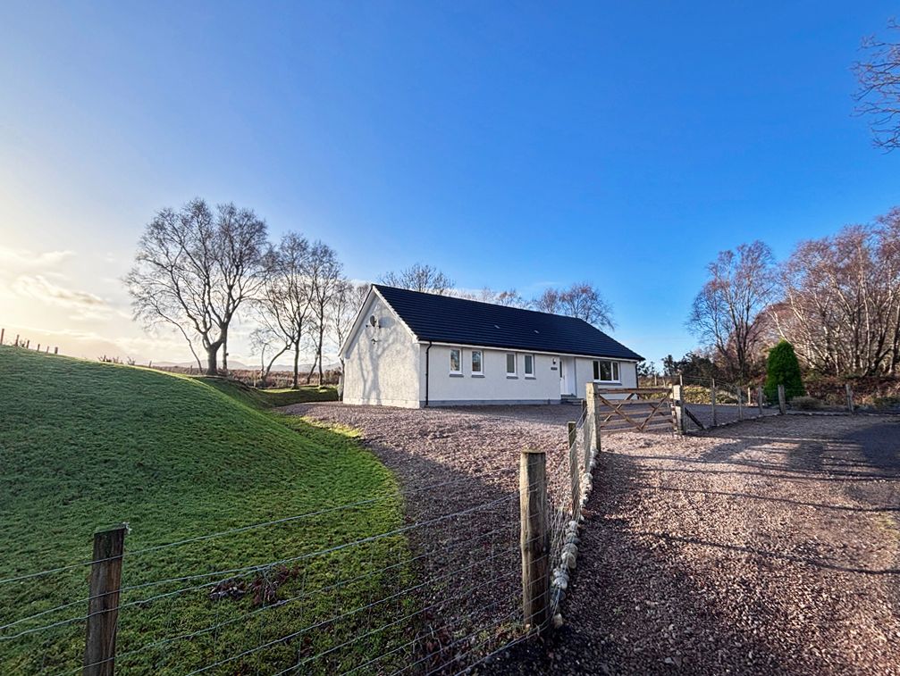 Property photo 1 of 42