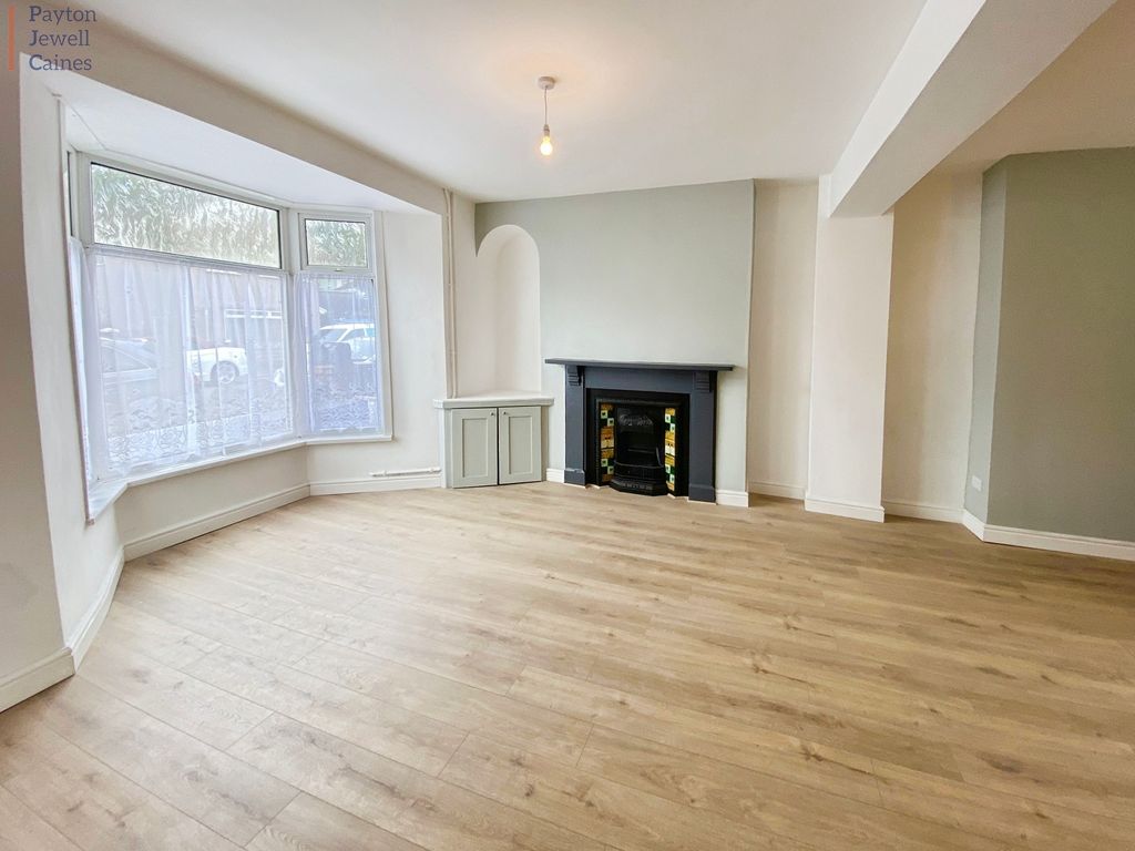 Property photo 3 of 14 Not Specified