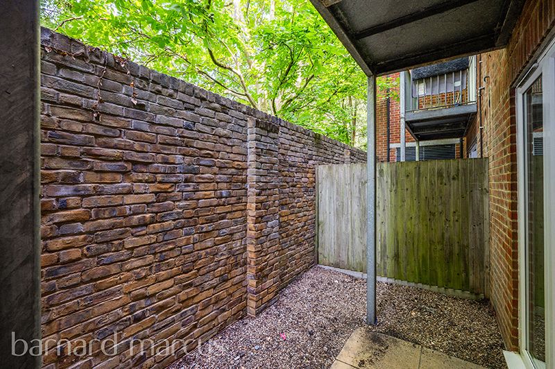 Property photo 3 of 8 Image