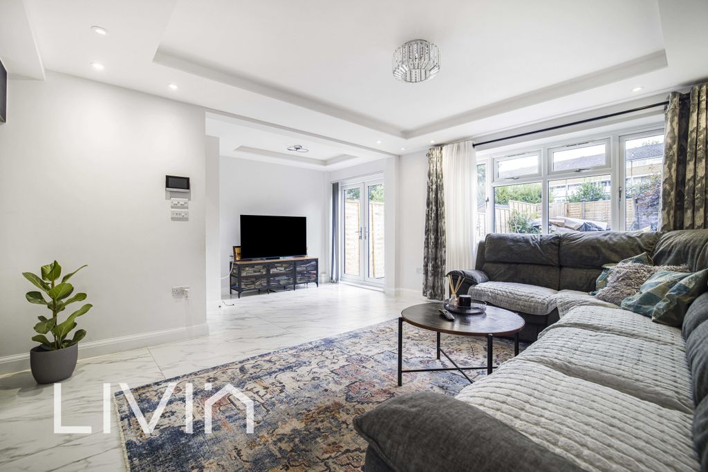 Property photo 1 of 21 120A7478