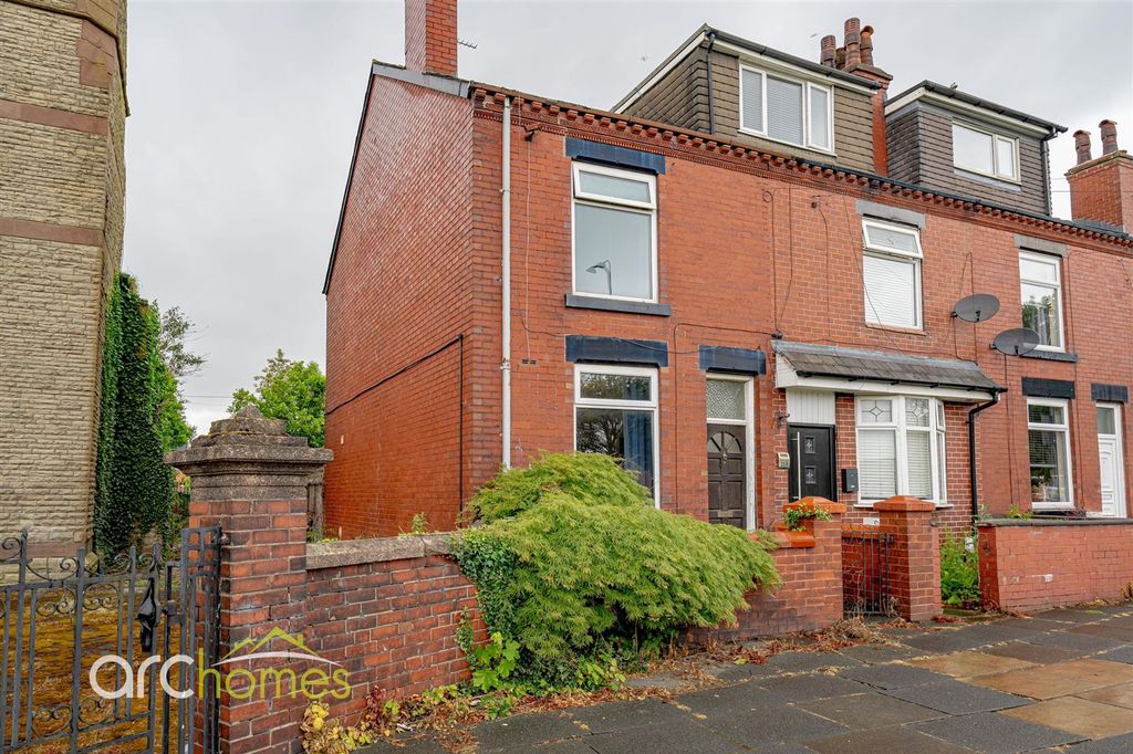Property photo 1 of 15 Tyldesley-15.Jpg