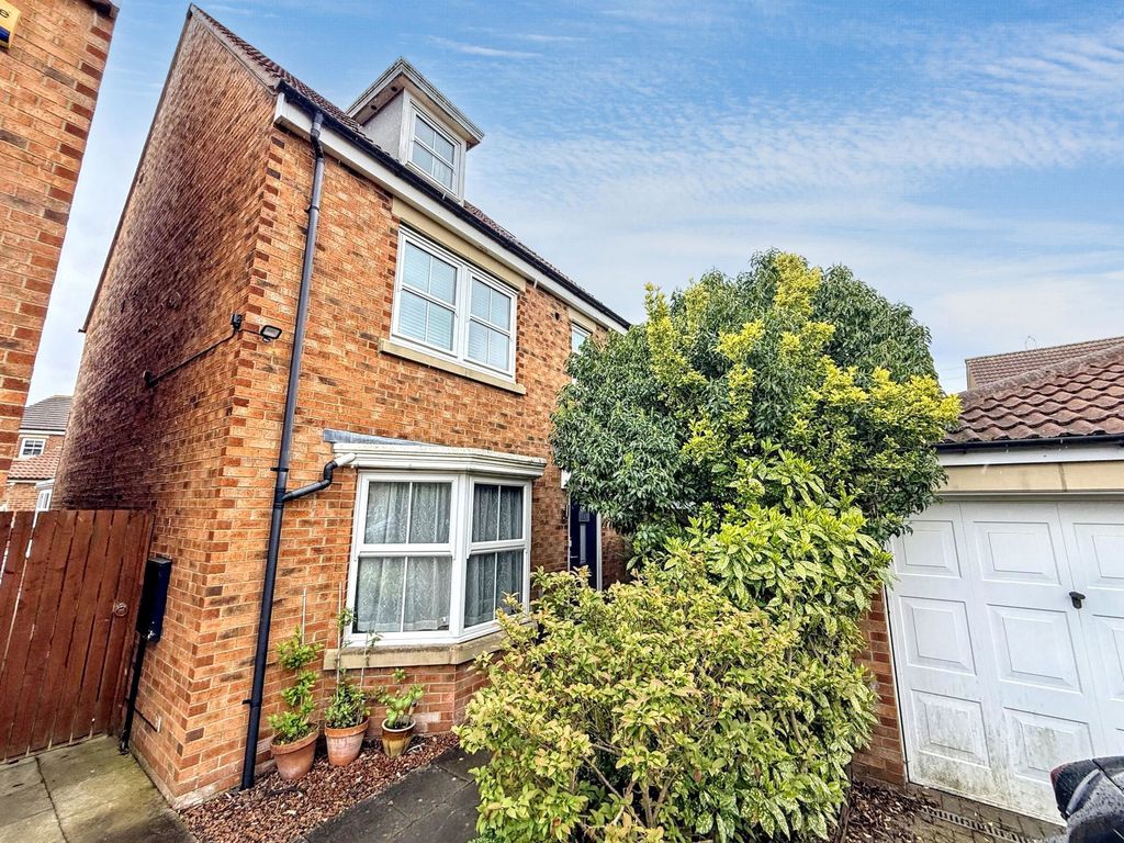 Property photo 1 of 37