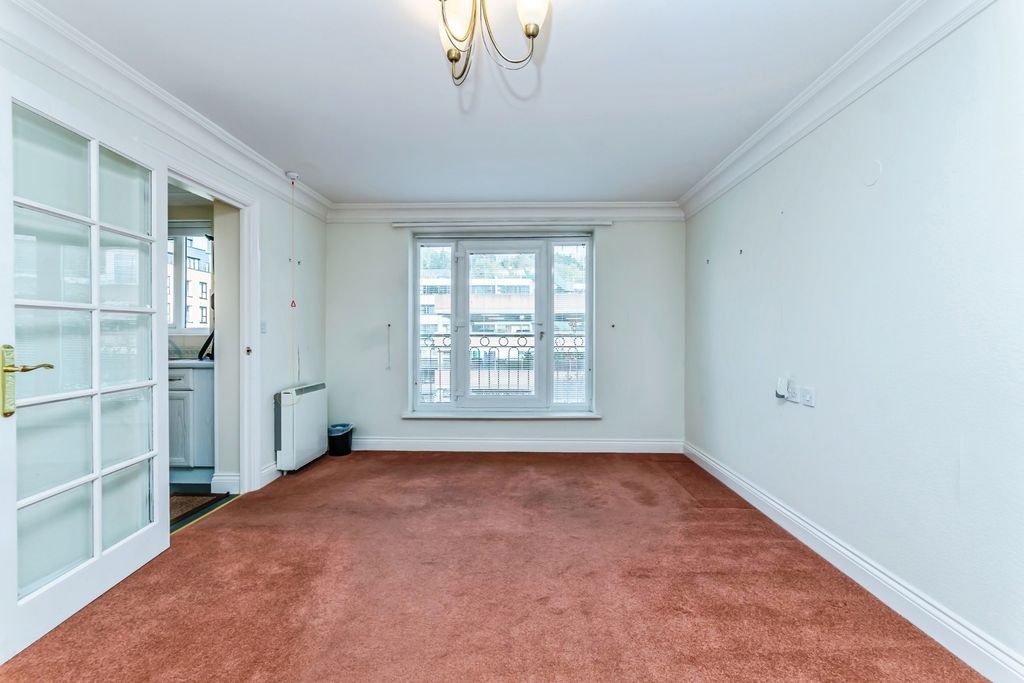 Property photo 2 of 16 Photo