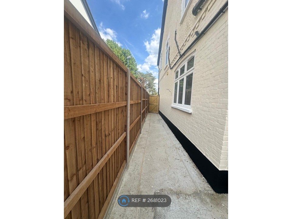 Property photo 1 of 35