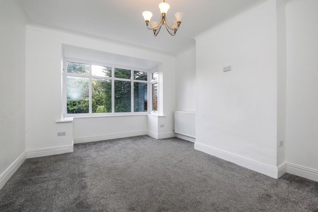 Property photo 3 of 13 Reception Room