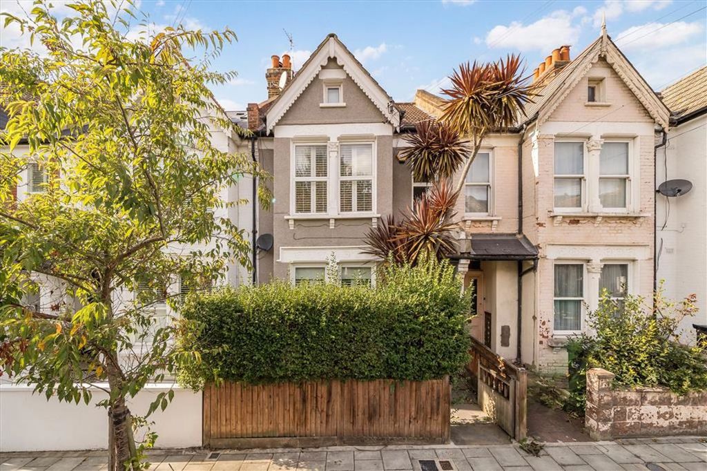 Property photo 1 of 7