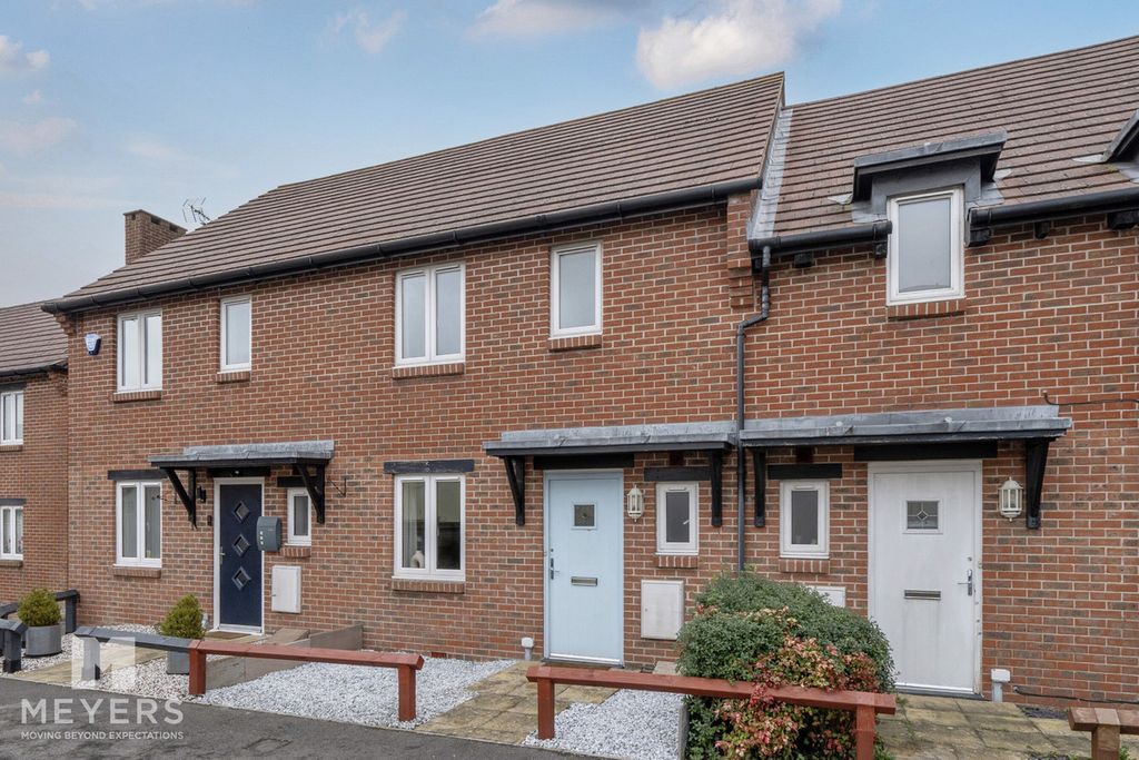 Property photo 1 of 22