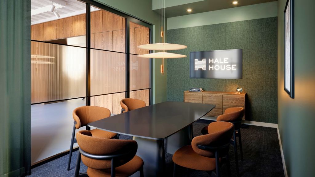 Property photo 3 of 6 Photo 6